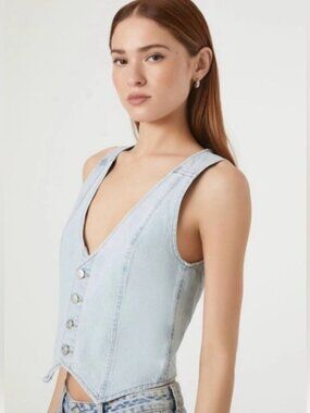FOREVER 21 Light-Wash Button-Up Denim Vest